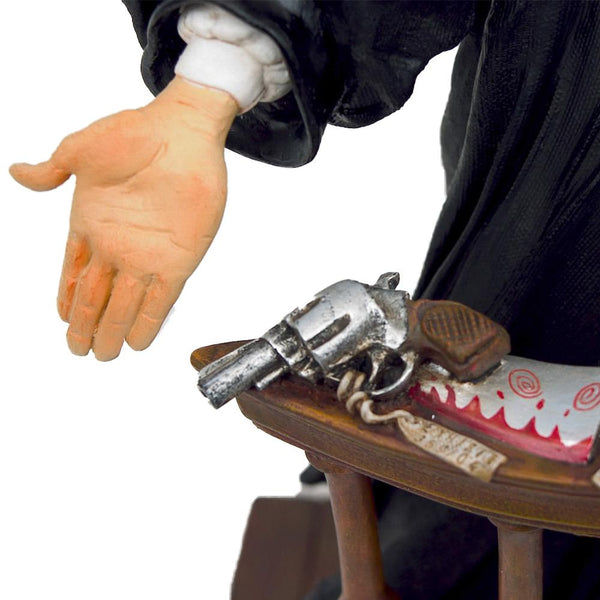 The Lawyer <br> (L 21 x H 42) cm