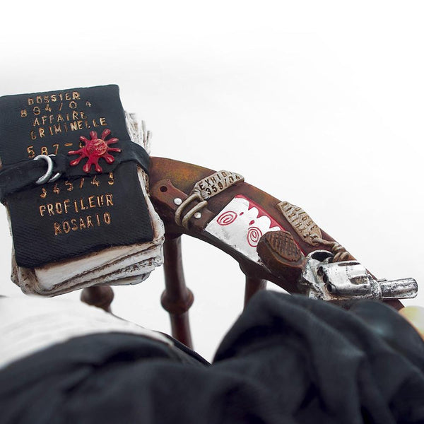 The Lawyer <br> (L 21 x H 42) cm