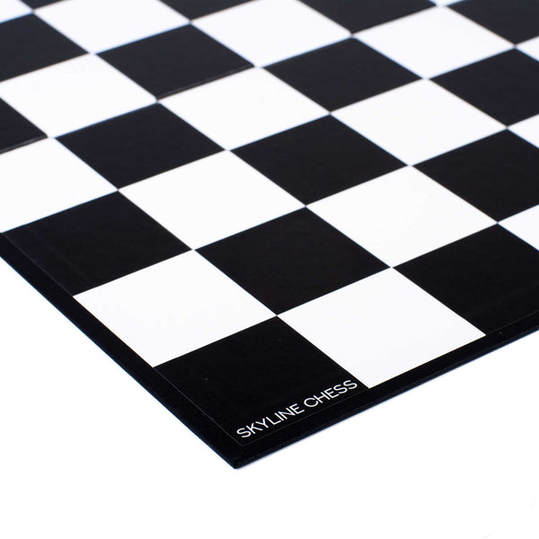 Chess Set <br> Special Edition <br> New York vs London with Black & White Cardboard