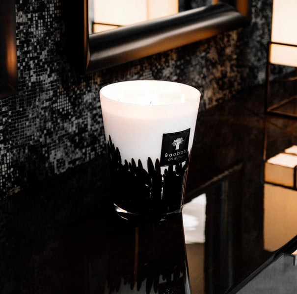 Feathers Candle <br> Rose and Oud Wood <br> (H 24) cm
