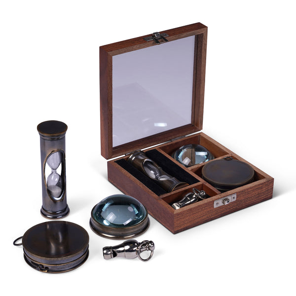 The Wallace Gift Box <br> (L 14 x H 4) cm