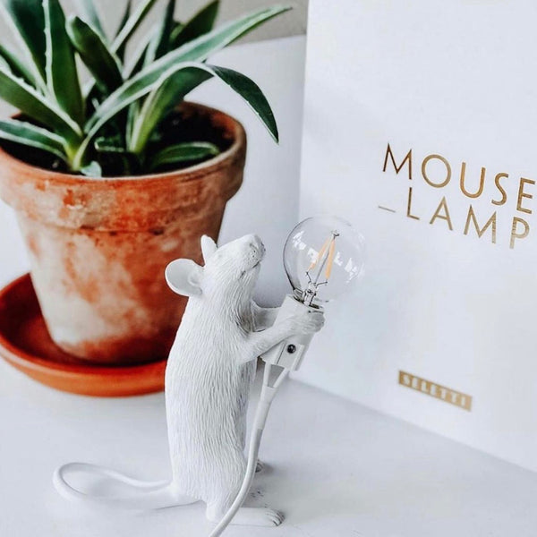 Step Standing Mouse<br> Indoor Lamp <br> (L 6 x W 21 x H 8) cm