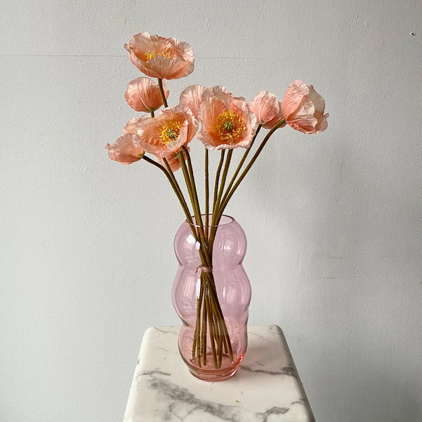 Muse Vase <br> Rubine <br> (Ø 15 x H 31) cm