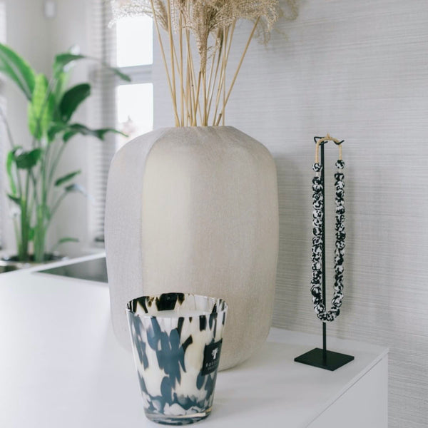 Pearls Black Candle<br> Rose and Ginger<br> (H 8) cm
