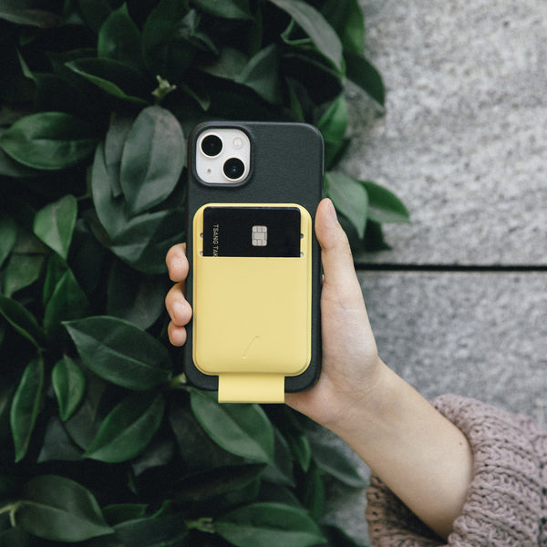 Clic Magnetic Card Holder
 <br> Lemon