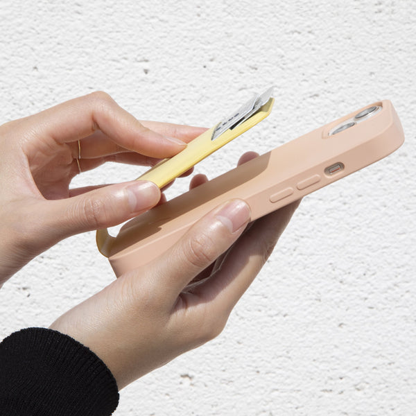 Clic Magnetic Card Holder
 <br> Lemon
