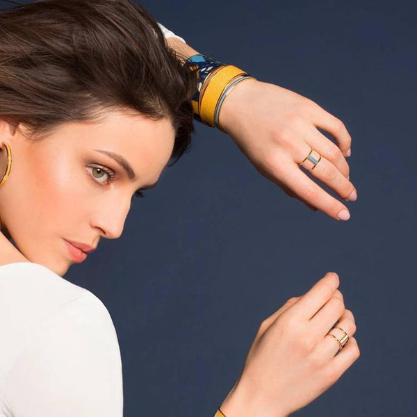 Lune Ring <br> Ice Blue