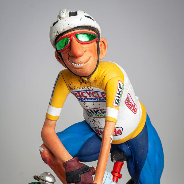 The Cyclist <br> (L 37 x H 38) cm