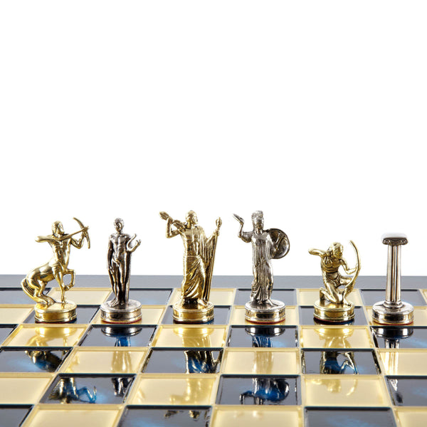 Chess Set <br> Giants’ Battle <br> (41 x 41) cm