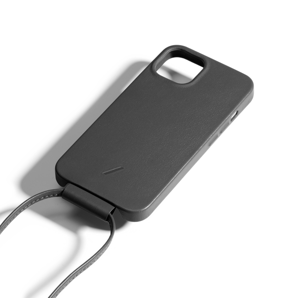 Clic Classic-MagSafe <br> iPhone Case 13 <br> Black